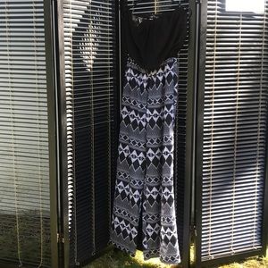 Jumpsuit black and white prints